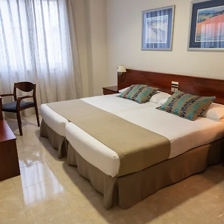 Checkin Valencia Ciscar 4*