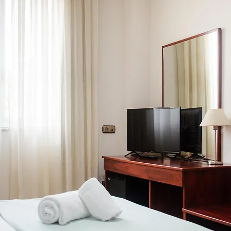 Checkin Valencia Ciscar Hotel