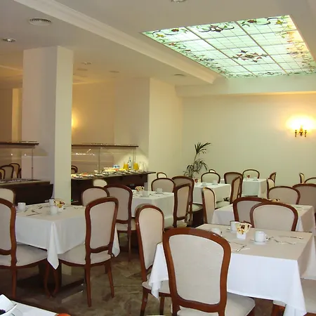 Checkin Valencia Ciscar 호텔 4*