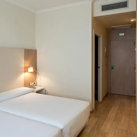 Otel Checkin Valencia Ciscar Picanya