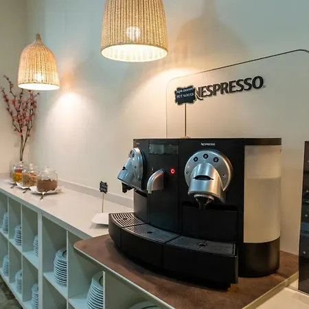 Checkin Valencia Ciscar 4* Picanya