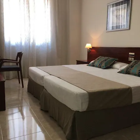 Checkin Valencia Ciscar 4* Picanya