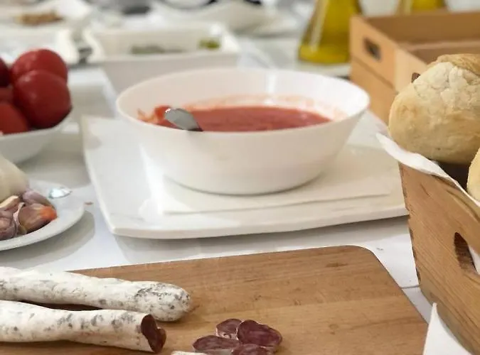 Отель Checkin Valencia Ciscar