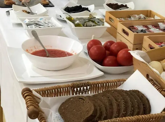 Отель Checkin Valencia Ciscar Пикания