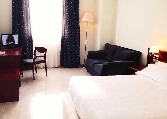 Checkin Valencia Ciscar Отель Пикания