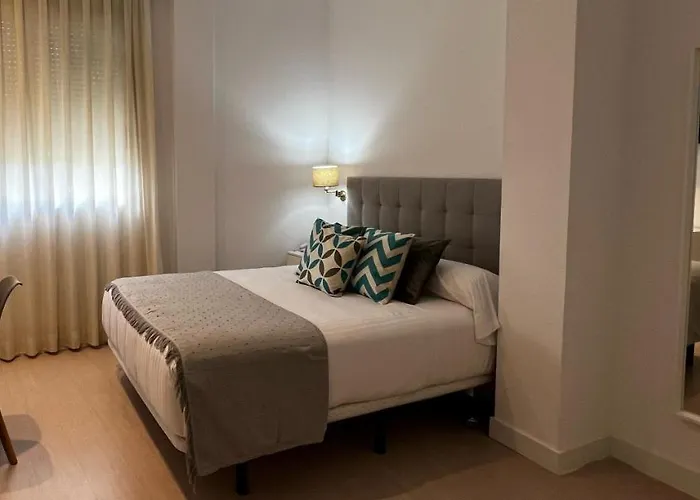 Checkin Valencia Ciscar 4* Пикания