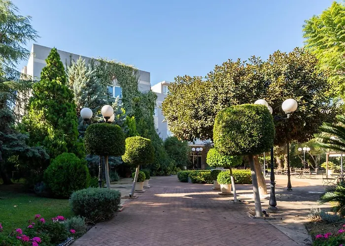 Checkin Valencia Ciscar 4* Пикания