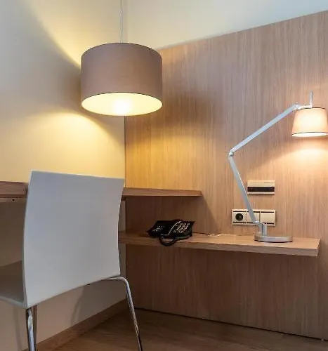 Checkin Valencia Ciscar 4*