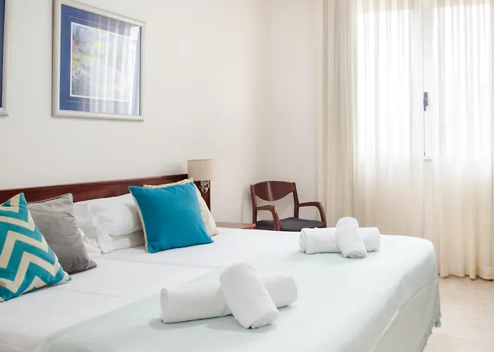 Checkin Valencia Ciscar 4* Picanya