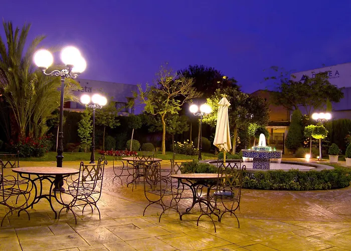 Checkin Valencia Ciscar Пикания