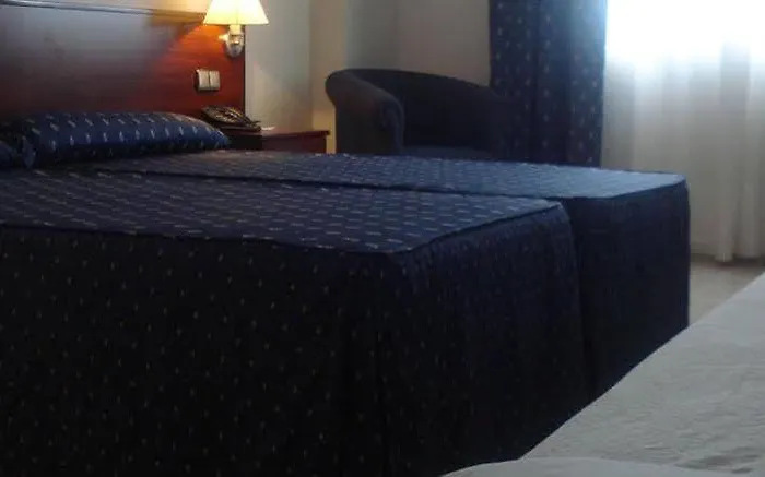 Отель Checkin Valencia Ciscar Пикания