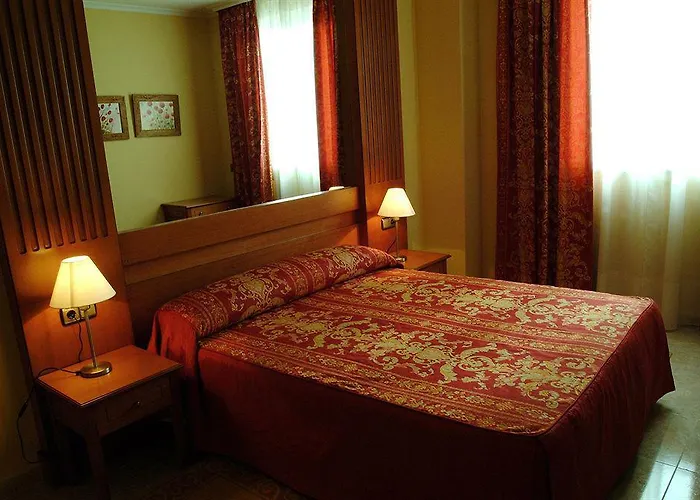 Checkin Valencia Ciscar 4* Пикания